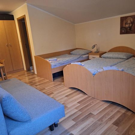 Rooms Pri Lovrizu Kobarid Εξωτερικό φωτογραφία