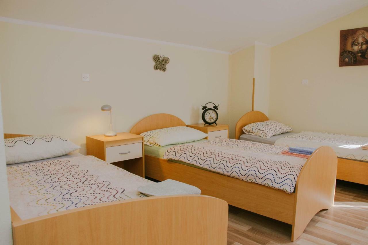Rooms Pri Lovrizu Kobarid Εξωτερικό φωτογραφία